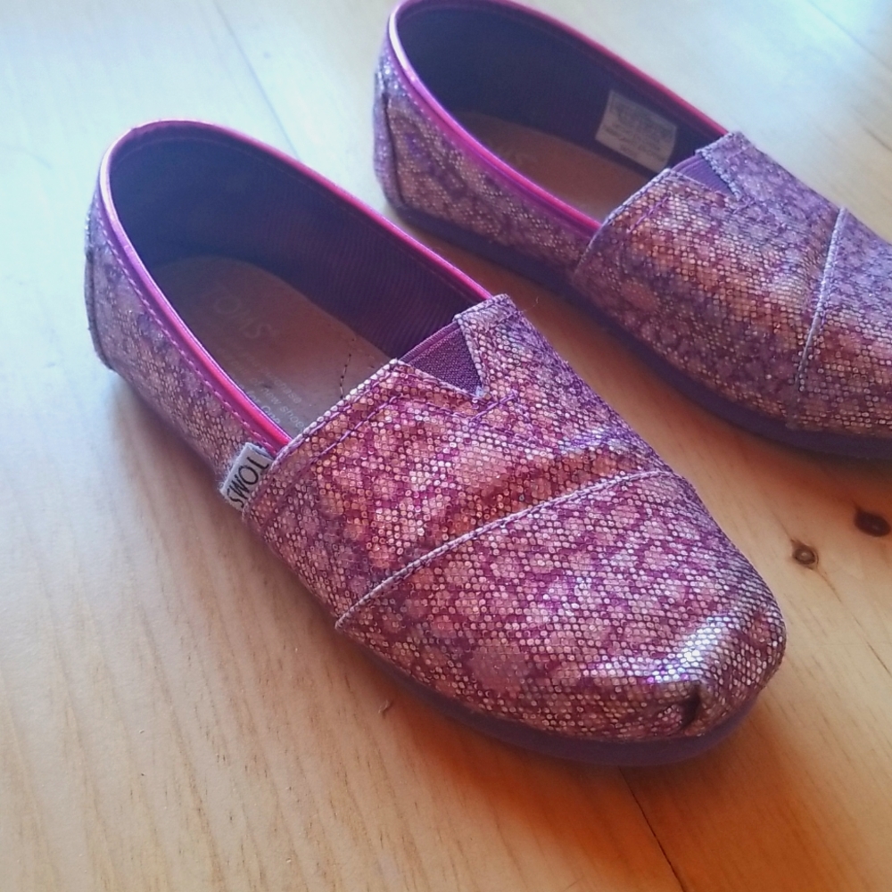Toms Youth Shoes
